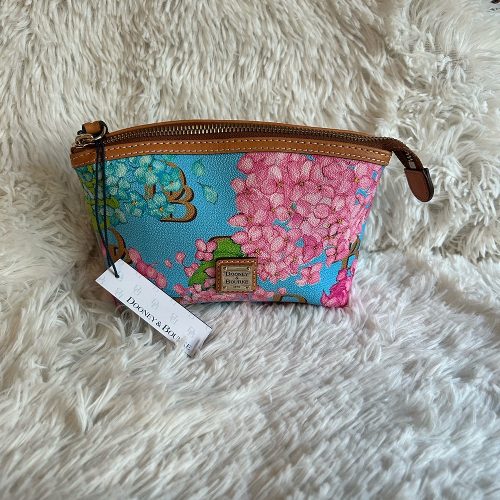 Dooney & Bourke blue hydrangea pouch